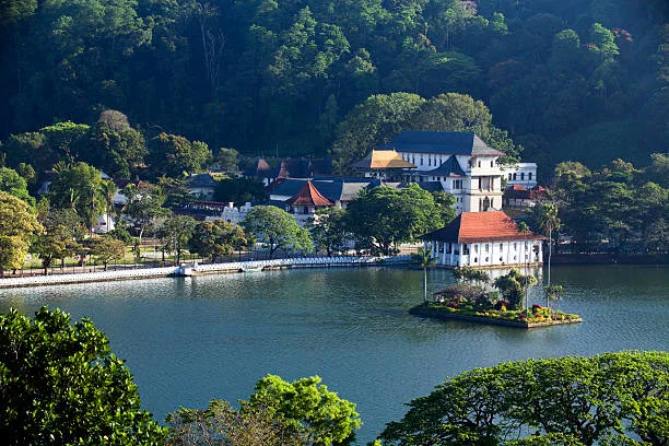Travel scenery of Kandy & Hill Country